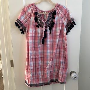 Crown and Ivy Shift dress